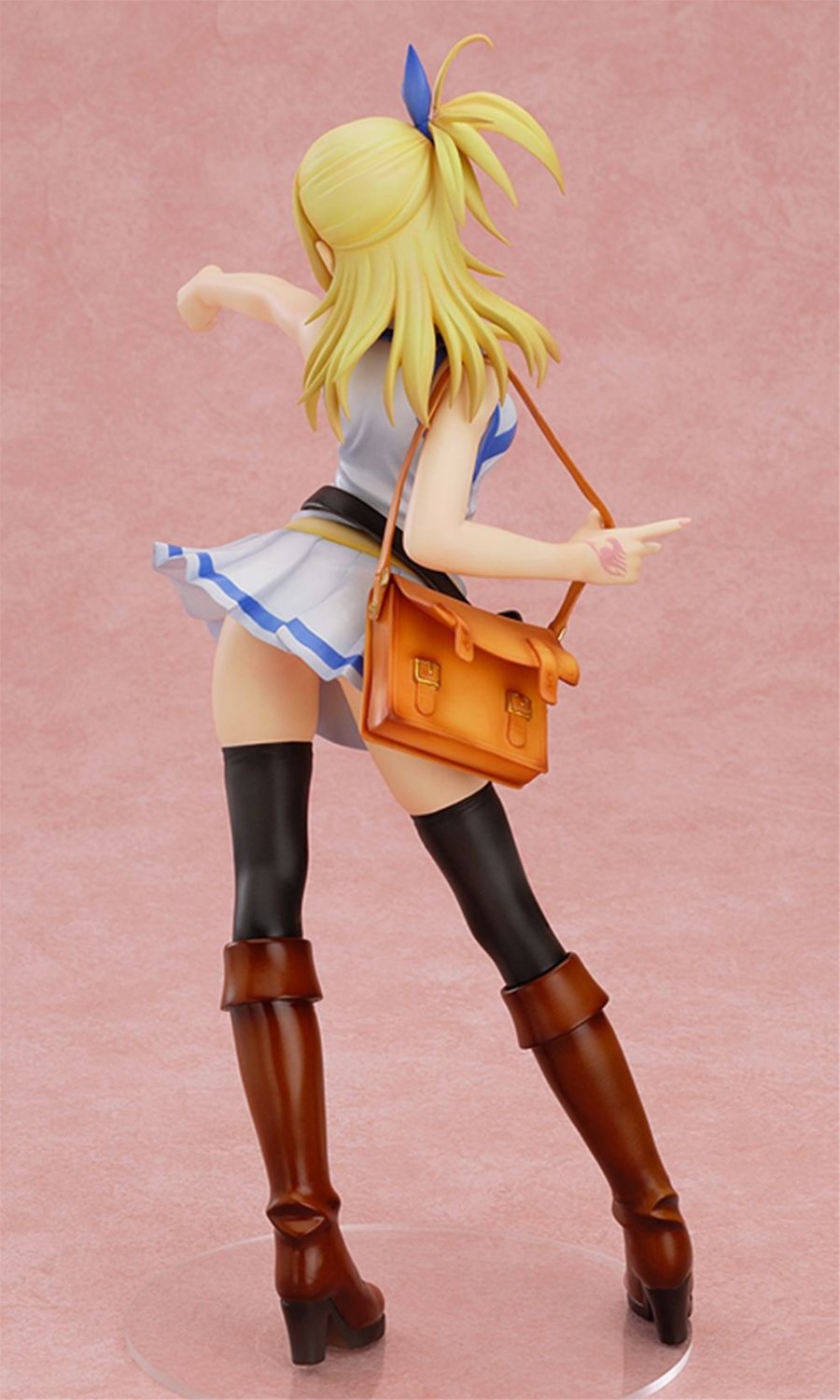 lucy (1)