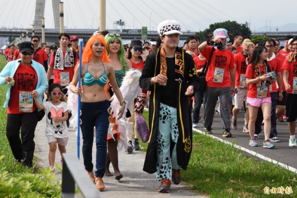 One-Piece-Run-Maratona-Taiwan-2015-Cosplayers-2