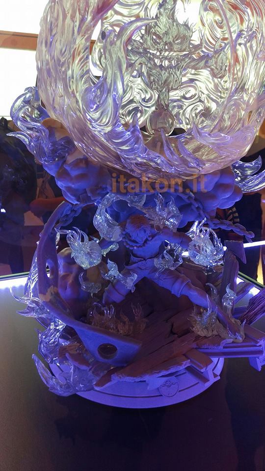 ace-tsume-HQS-galleria-1
