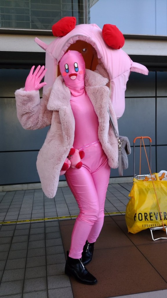 DSMYNdvVQAAMr2F